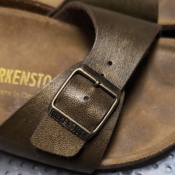 Birkenstock Metallic Brown Sandals - Picture 5 of 7